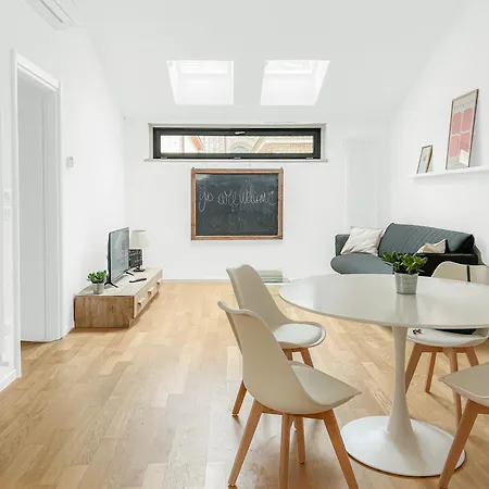 Loft62 - Centralissimo E Tranquillo Con Parcheggio Διαμέρισμα Πεσκάρα