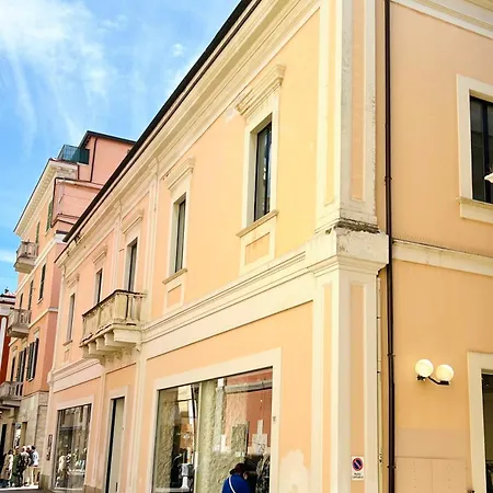 Loft62 - Centralissimo E Tranquillo Con Parcheggio Διαμέρισμα Πεσκάρα