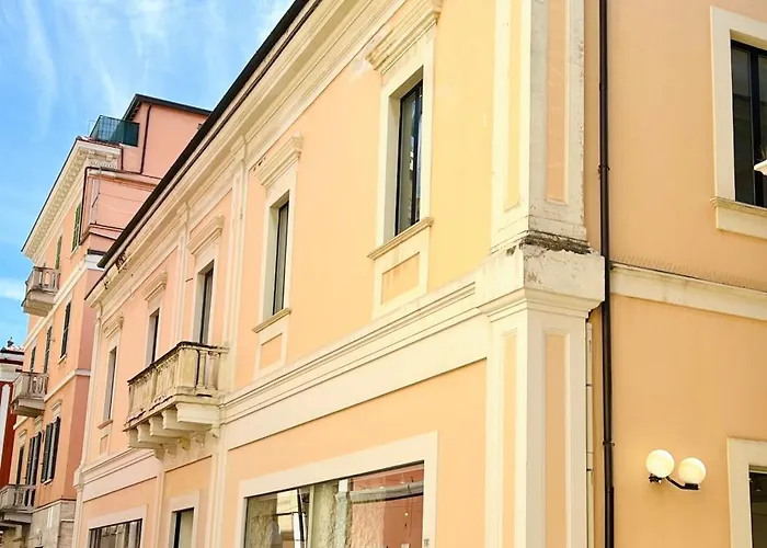 Loft62 - Centralissimo E Tranquillo Con Parcheggio Appartement Pescara